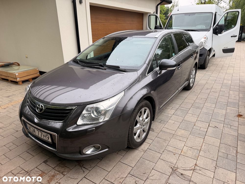 Toyota Avensis 2.0 Sol plus MS - 2