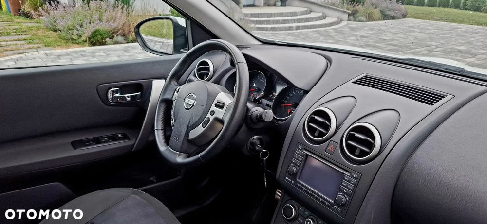 Nissan Qashqai 2.0 4x4 Tekna - 18