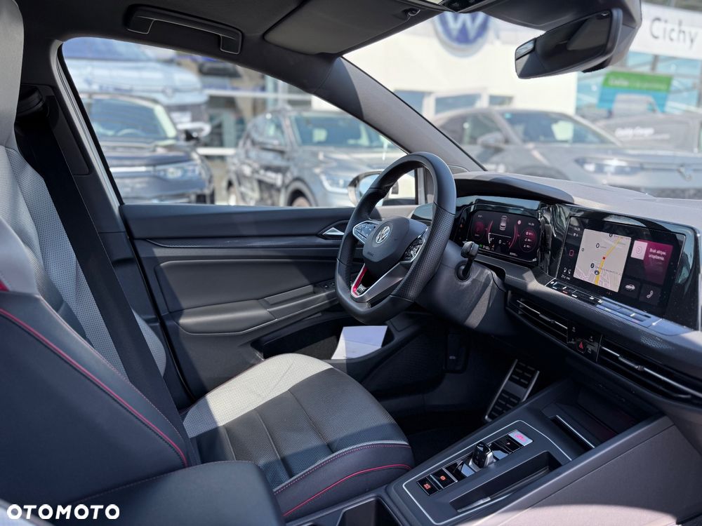 Volkswagen Golf VIII 2.0 TSI GTI DSG - 14