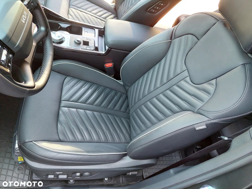 Kia Sorento - 30