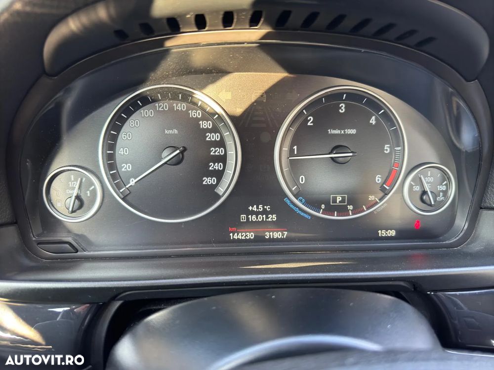 BMW Seria 5 520d xDrive AT - 6