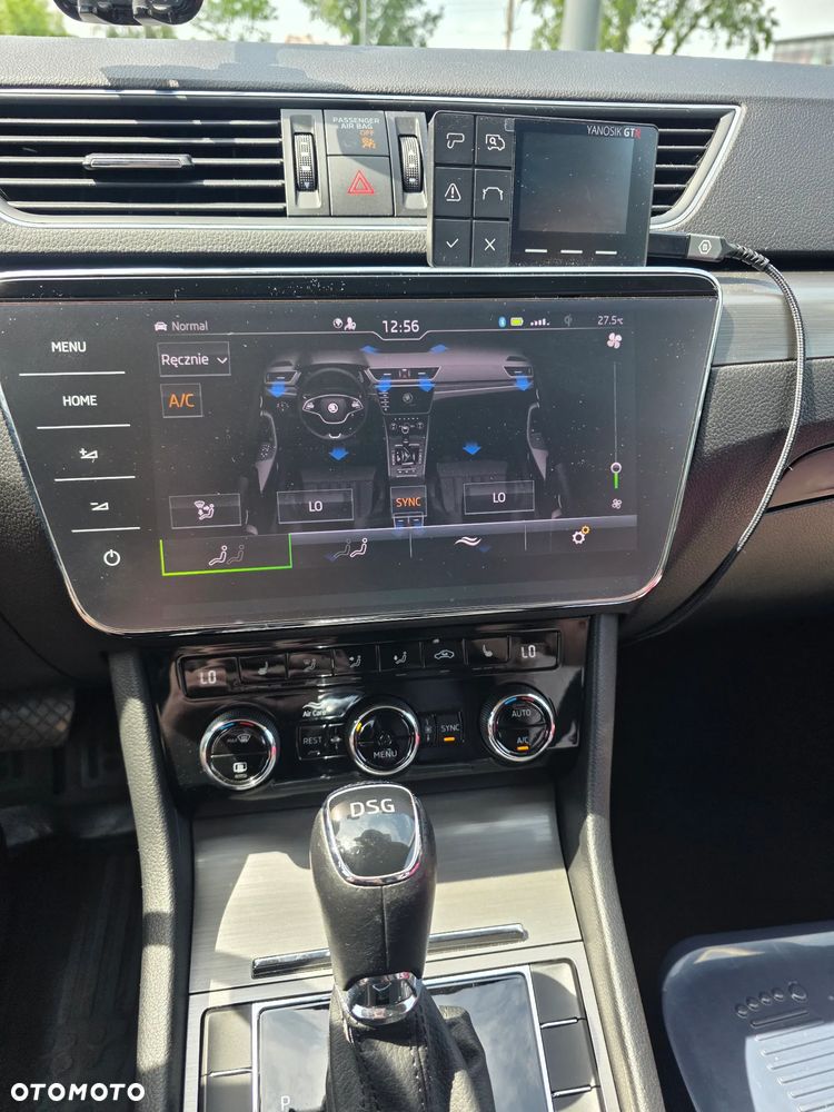 Skoda Superb 2.0 TDI SCR Style DSG - 18
