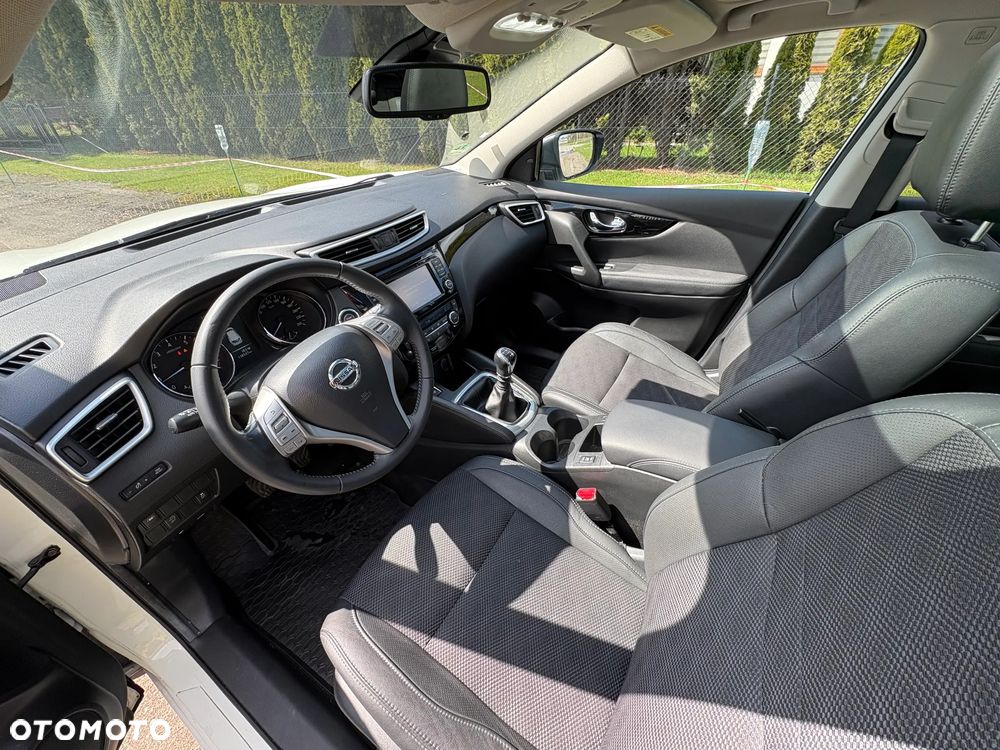 Nissan Qashqai 1.6 DIG-T Tekna+ - 11
