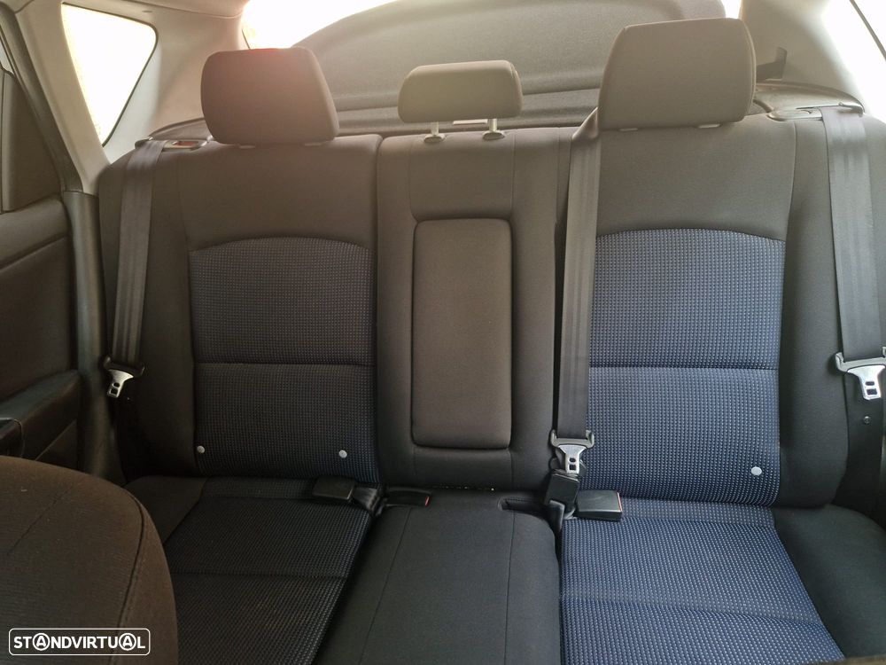 Mazda 3 Hatchback - 6