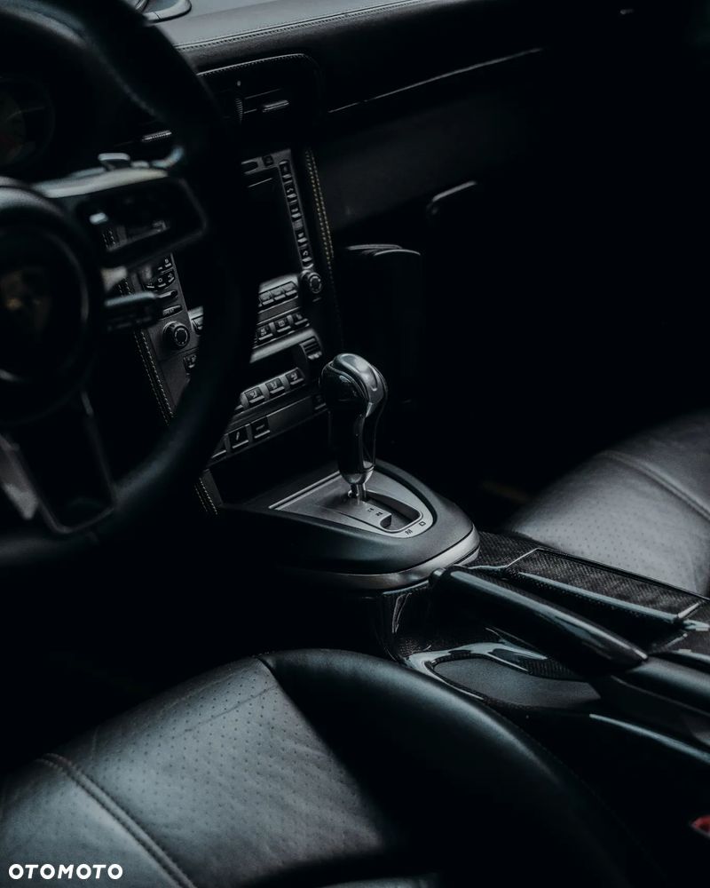 Porsche 911 - 20