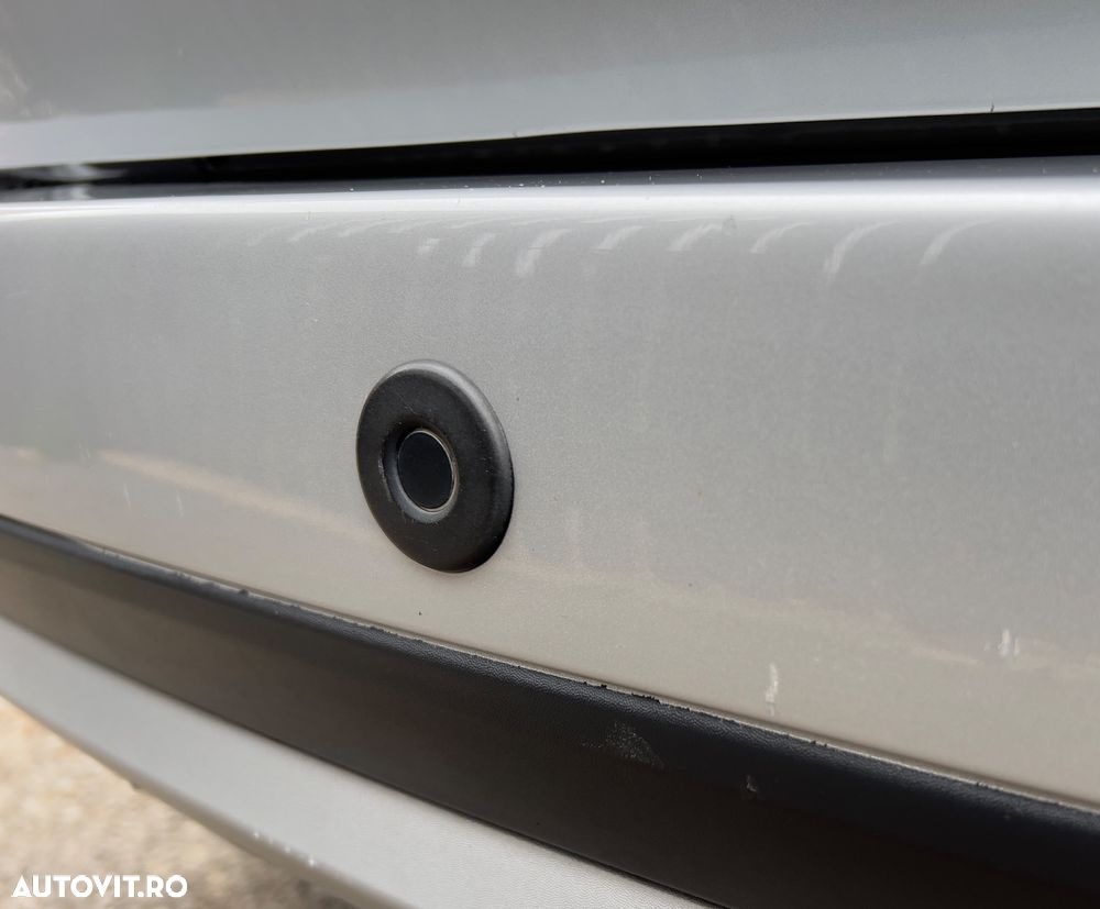 Dacia Duster 1.2 TCe 4x2 Laureate - 37