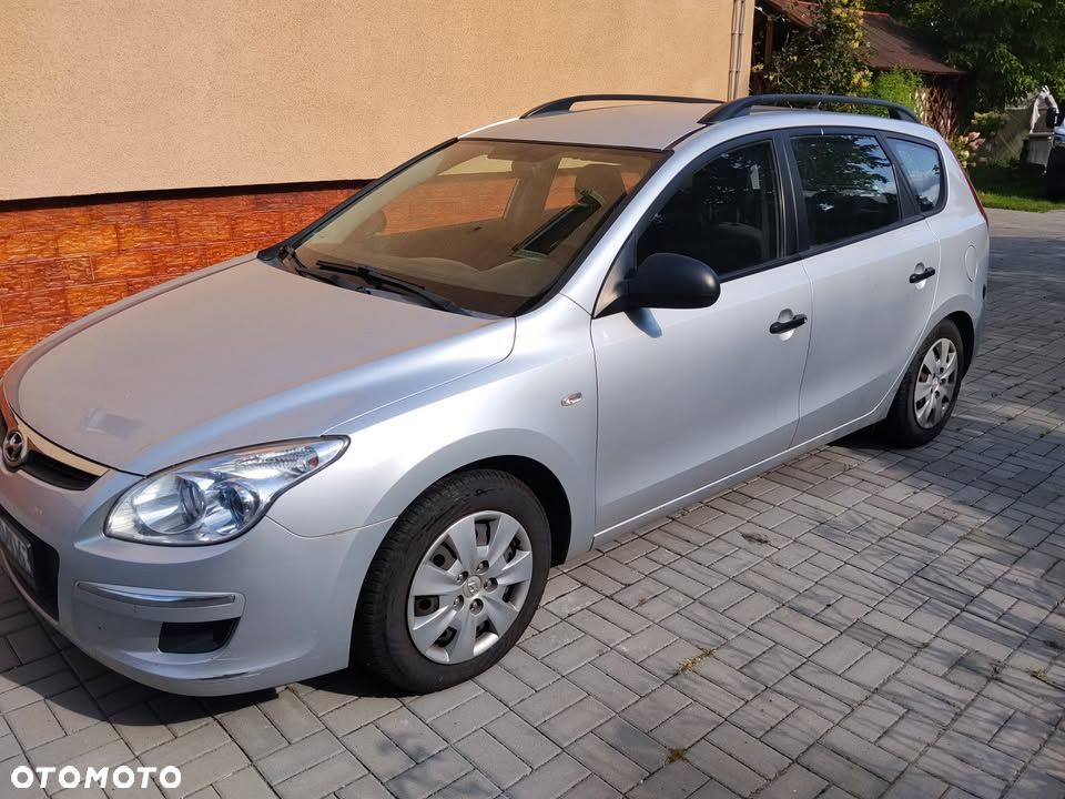 Hyundai i30 1.6 Classic - 11