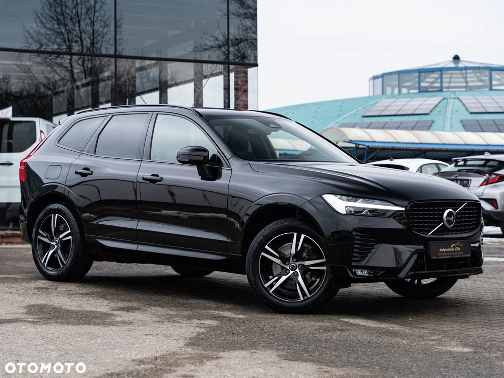 Volvo XC 60 B4 D AWD Plus Dark - 8