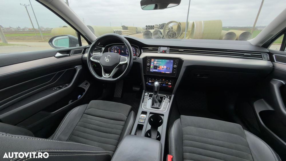 Volkswagen Passat 2.0 TDI DSG 4Mot Highline - 9