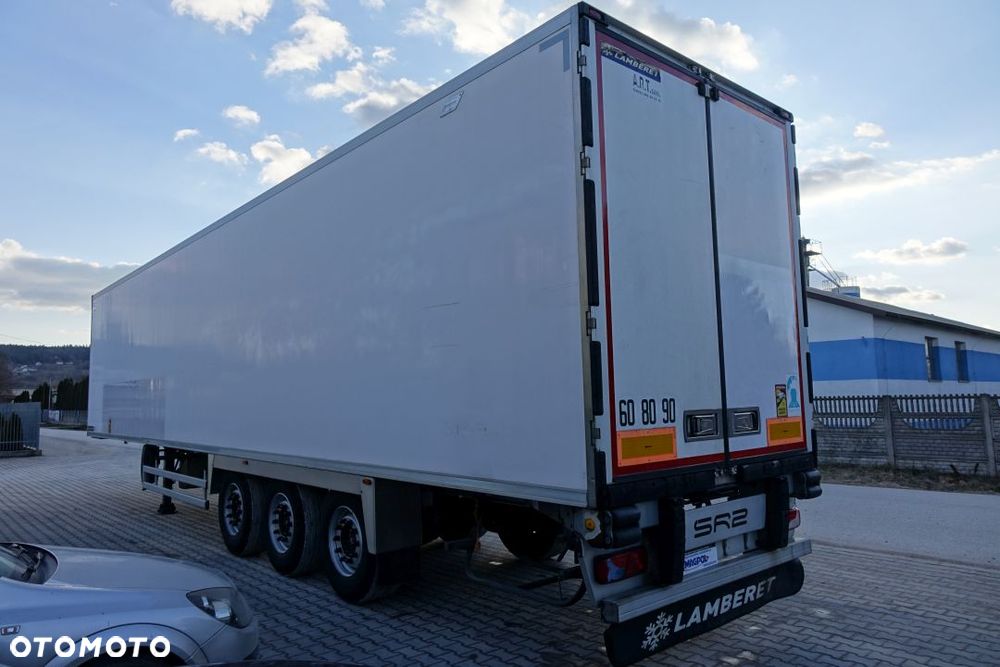 Lamberet CHŁODNIA / SR2 / CARRIER VECTOR 1550 / SAF / DRUKARKA / KOSZ NA KOŁO ZAPASOWE - 7