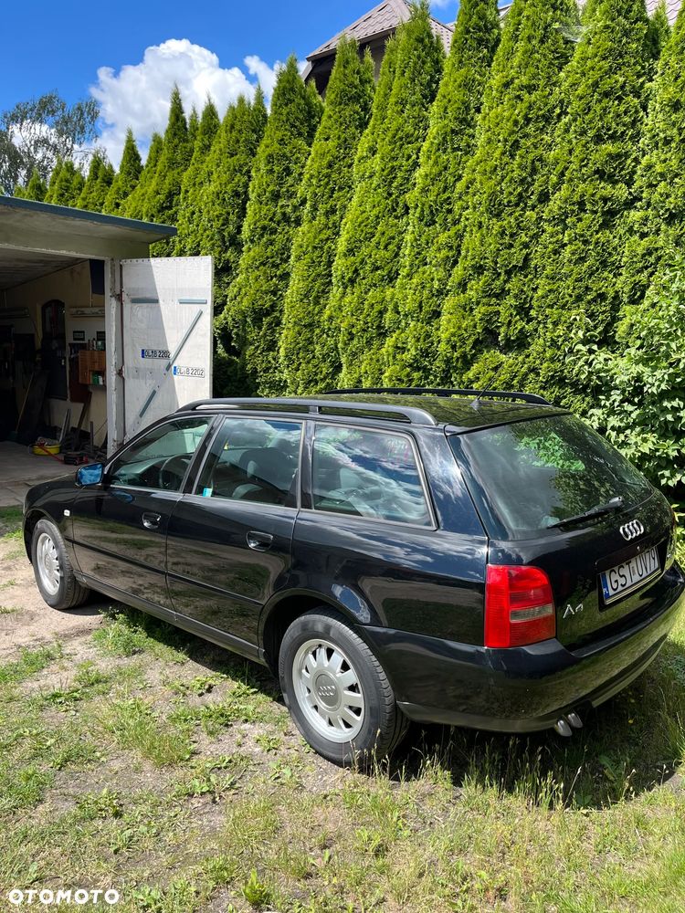 Audi A4 Avant - 4