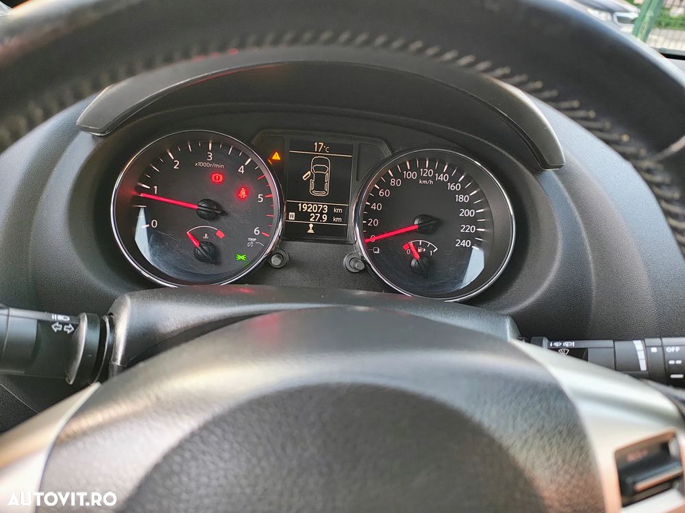Nissan Qashqai ver-1-5-dci-n--connecta - 24