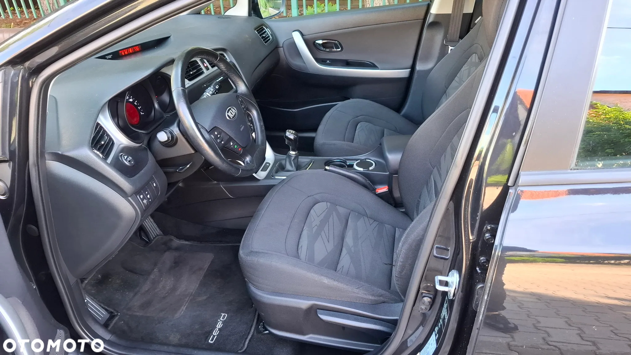 Kia Ceed 1.4 CVVT Attract Plus - 6