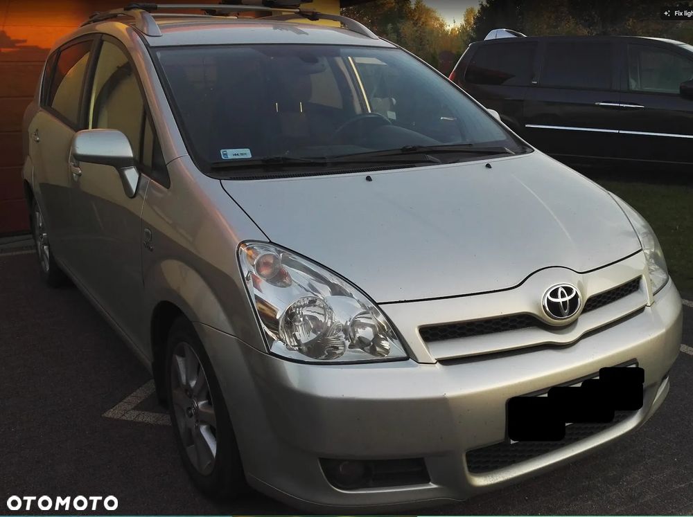 Toyota Corolla Verso 2.0 D-4D Terra 7os - 4