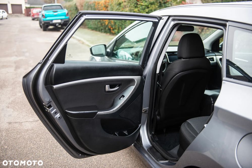 Hyundai i30 1.4 CRDi Premium - 21