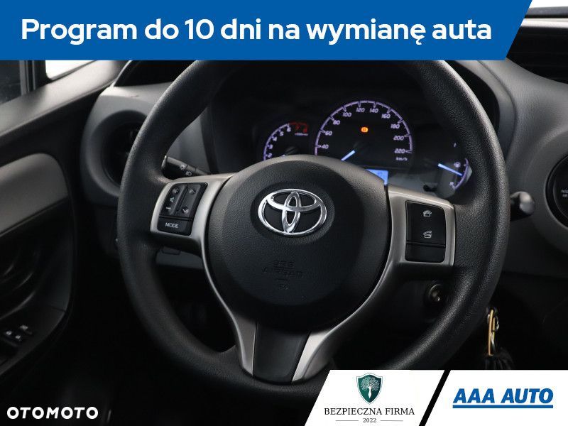 Toyota Yaris - 20
