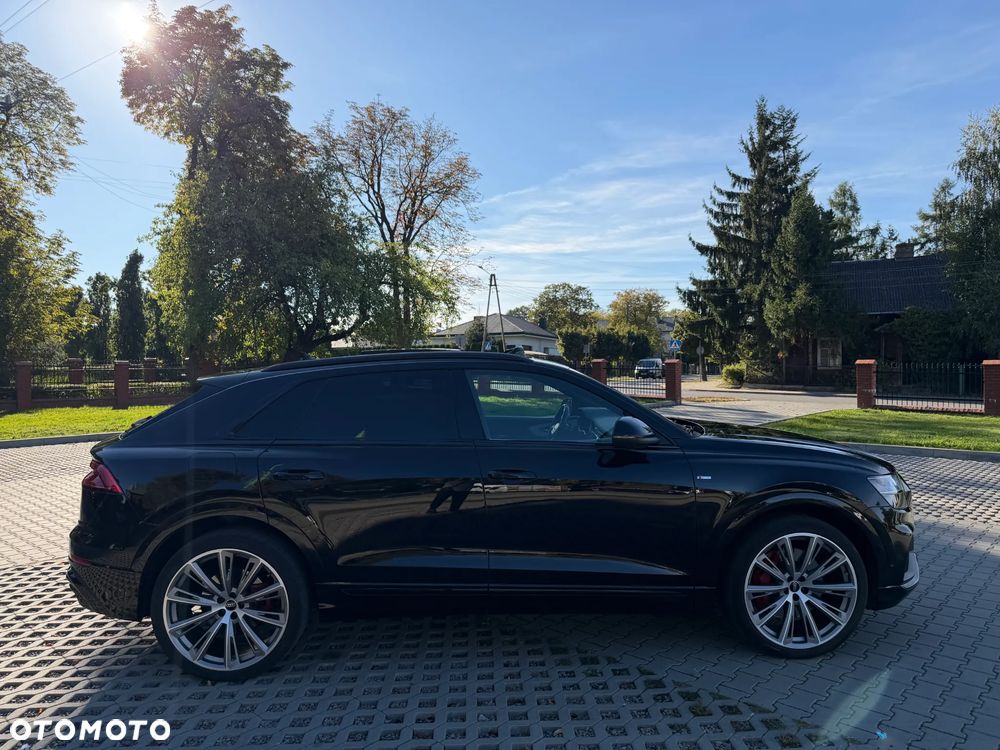 Audi Q8 60 TFSI e Quattro Tiptronic - 16