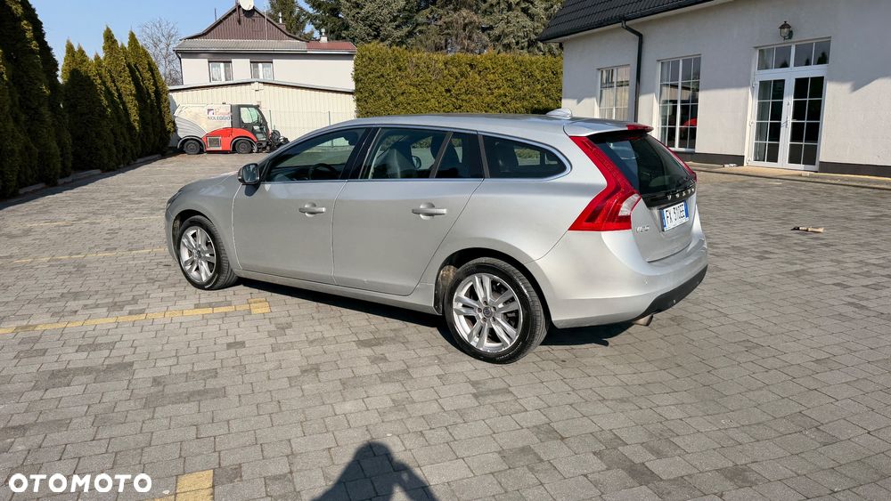Volvo V60 T4 Edition - 15
