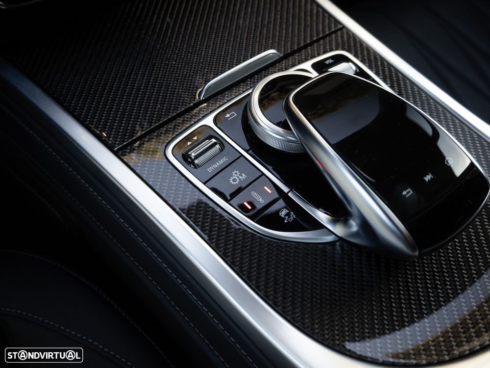 Mercedes-Benz G 63 AMG Standard - 32