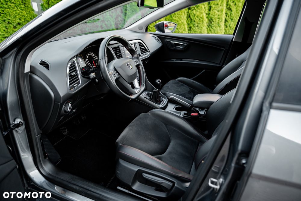 Seat Leon Sportstourer 2.0 TDI Start&Stop FR - 17