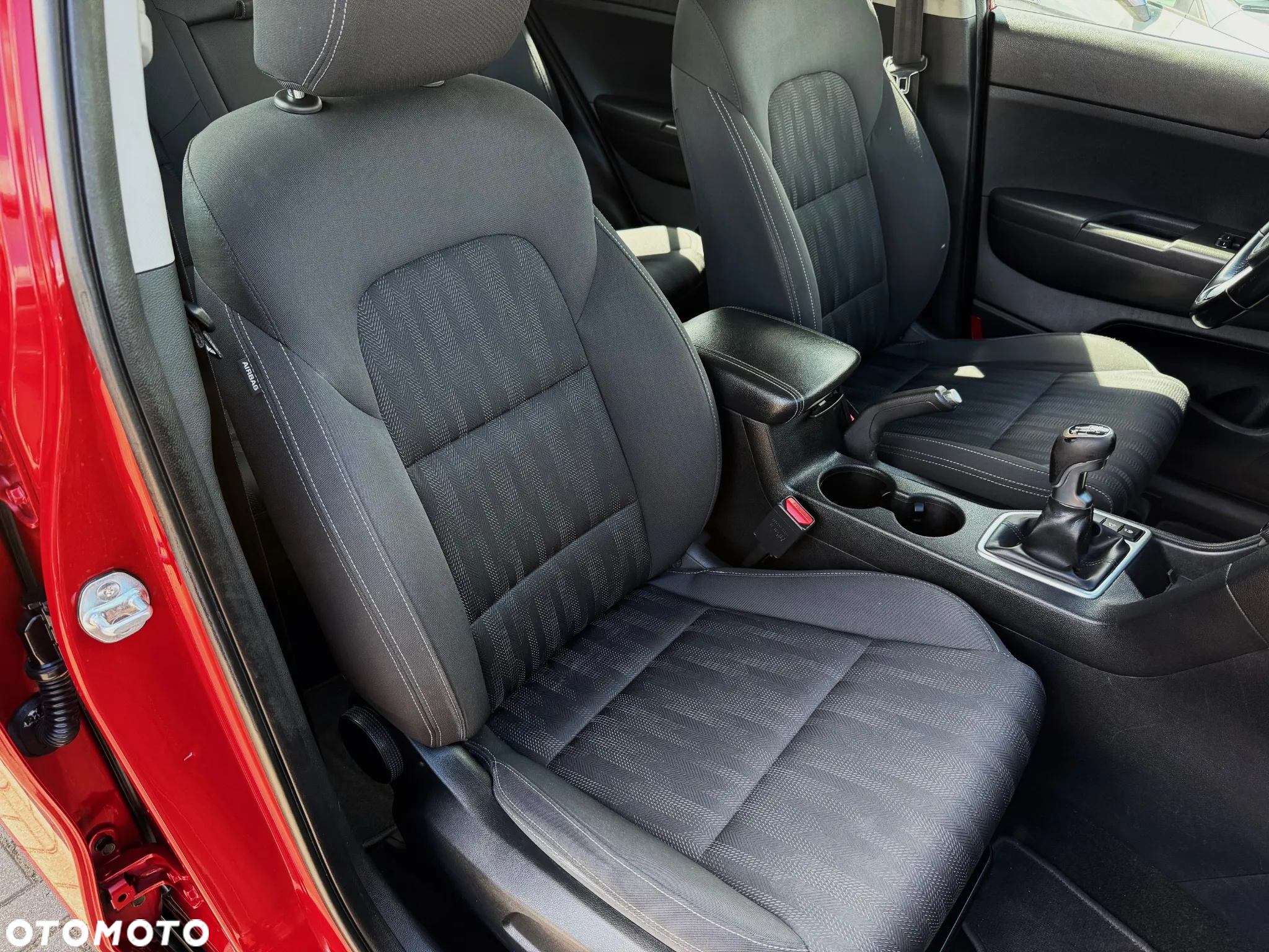 Kia Sportage 1.7 CRDI Business Line 2WD - 13
