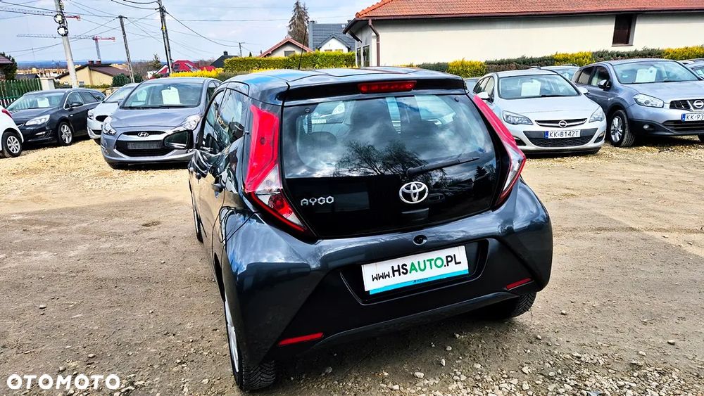 Toyota Aygo x-final - 17