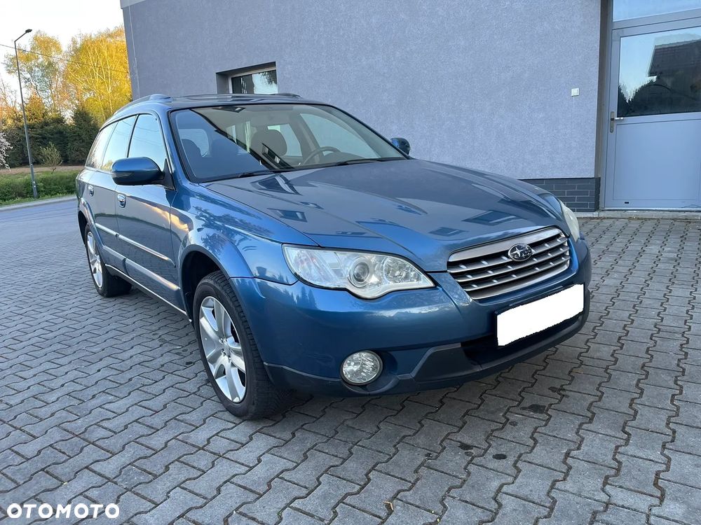 Subaru Outback - 32