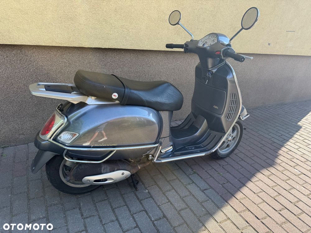 Vespa Grantourismo - 4