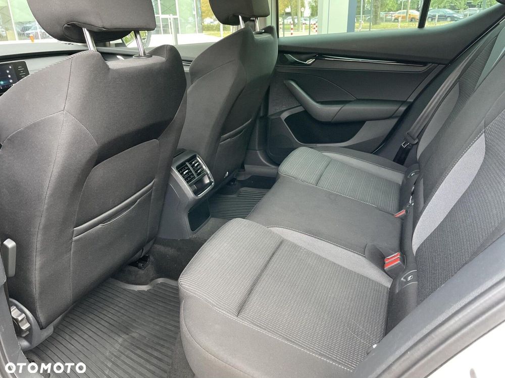 Skoda Octavia 1.5 TSI ACT Ambition - 21