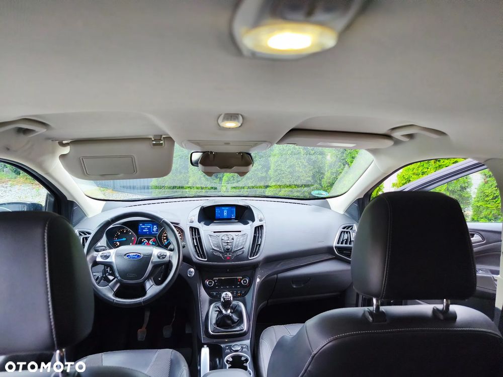 Ford Kuga 2.0 TDCi 4x4 Titanium - 30