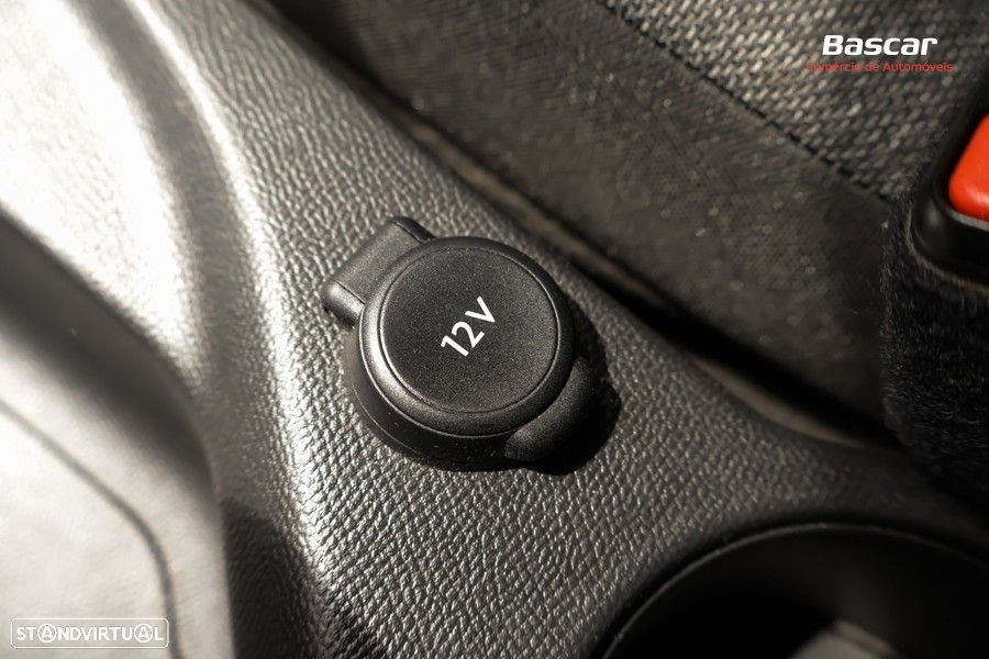 Peugeot 2008 1.2 PureTech Allure - 47