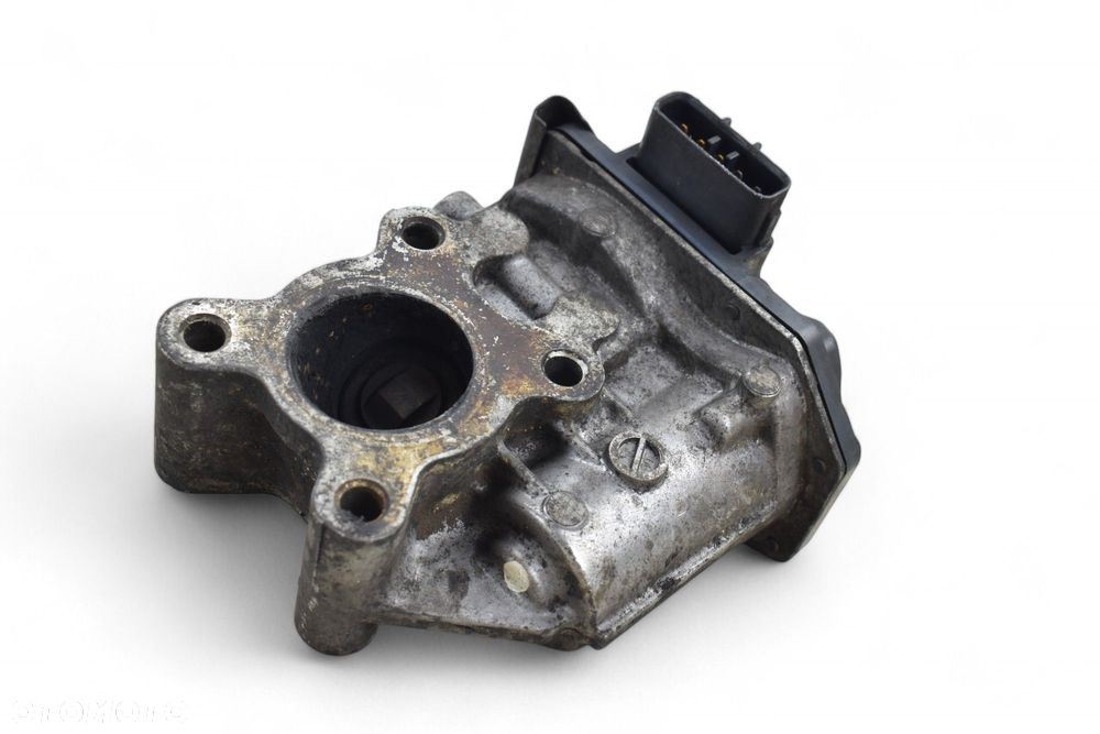 Zawór EGR NISSAN NAVARA D40 CABSTAR F24 PATHFINDER R51 2.5 DCI 14710-5X00A - 3