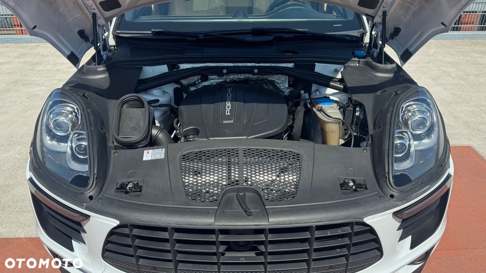 Porsche Macan Standard - 14