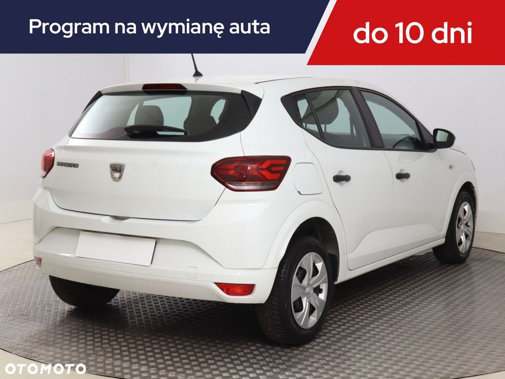 Dacia Sandero - 7