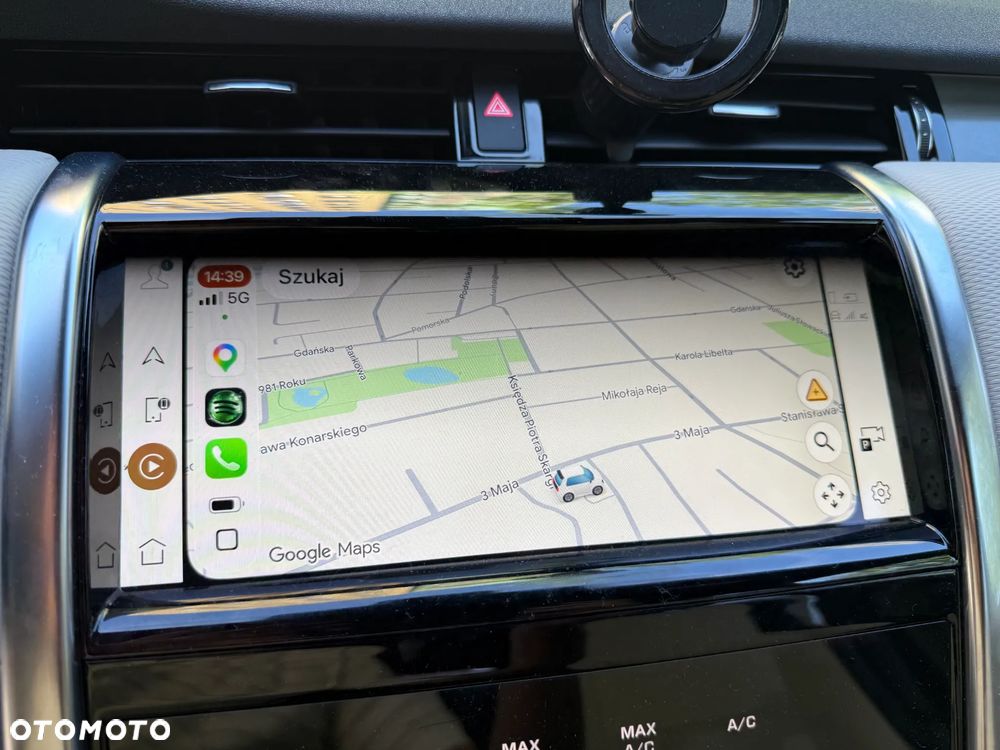 Land Rover Discovery Sport - 10