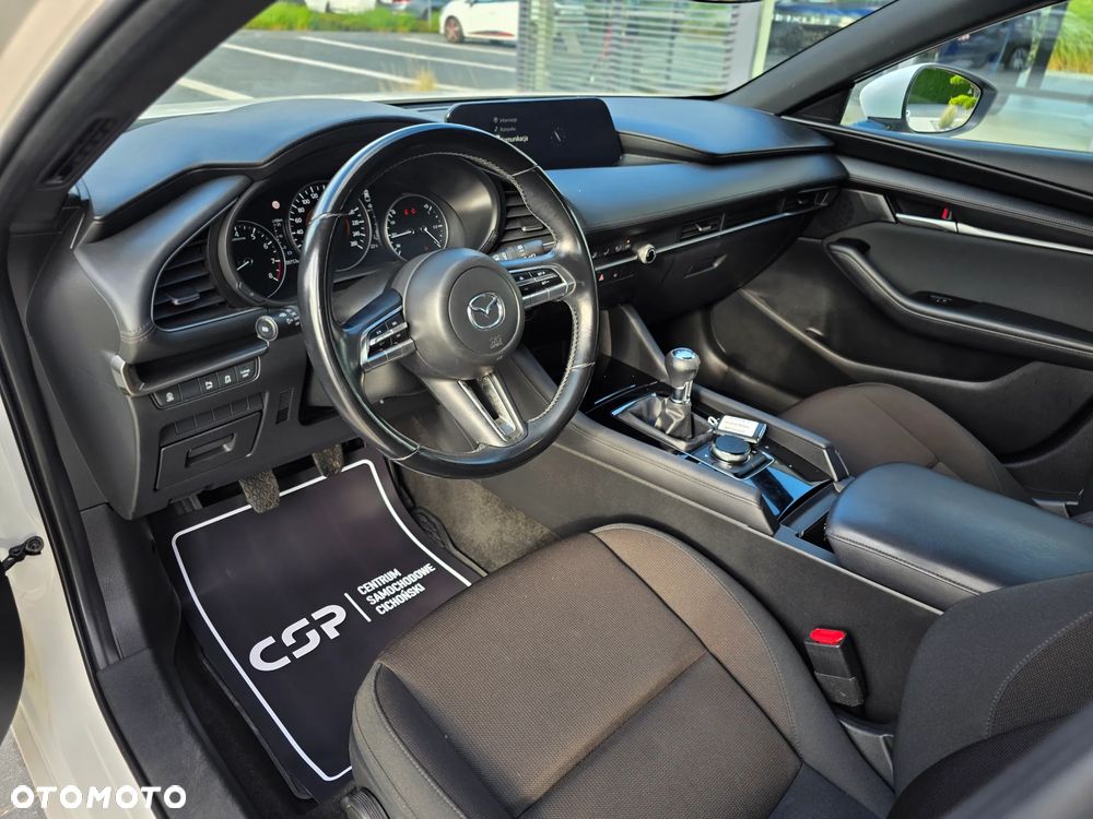 Mazda 3 - 16