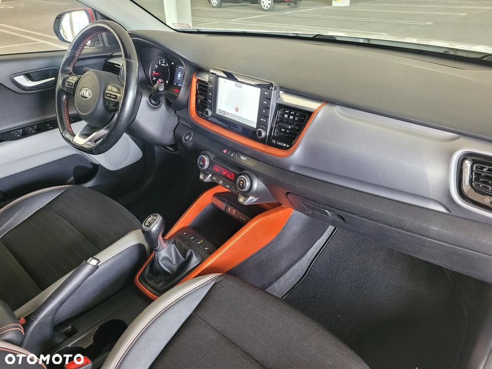Kia Stonic - 23