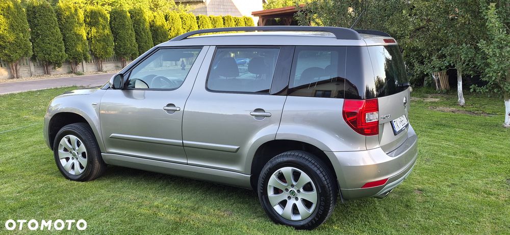 Skoda Yeti Tour 2.0 TDI SCR 4x4 DSG - 9