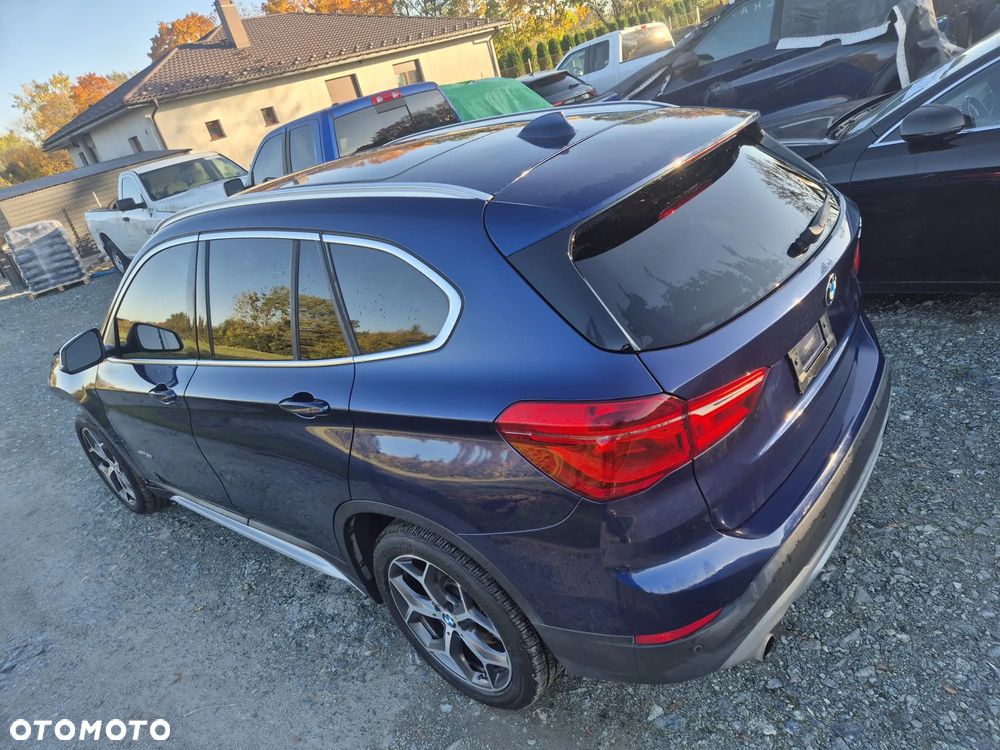 BMW X1 - 13