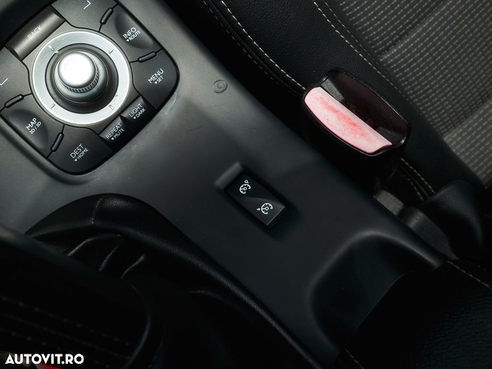RENAULT Megane 2012 — imagine 28