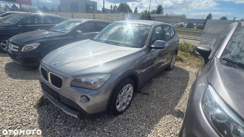 BMW X1 - 1
