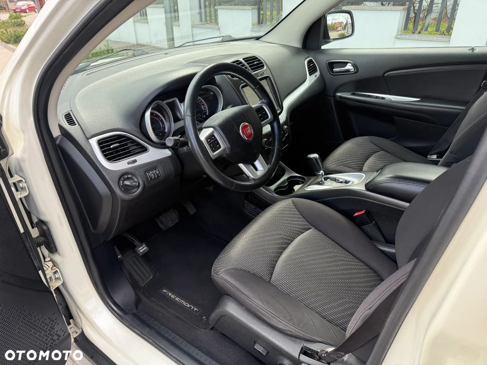 Fiat Freemont - 12