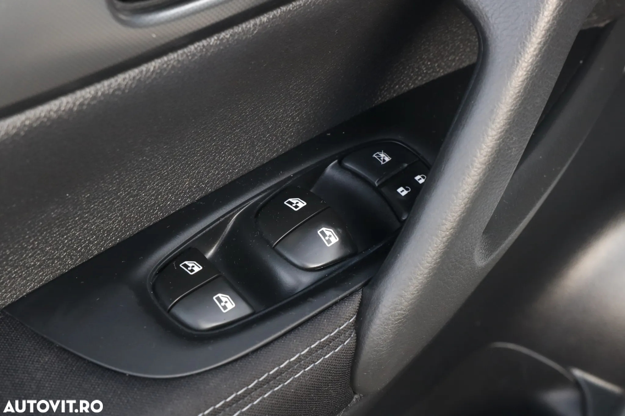 Nissan Qashqai 1.6 DCI Start/Stop X-TRONIC Tekna - 16