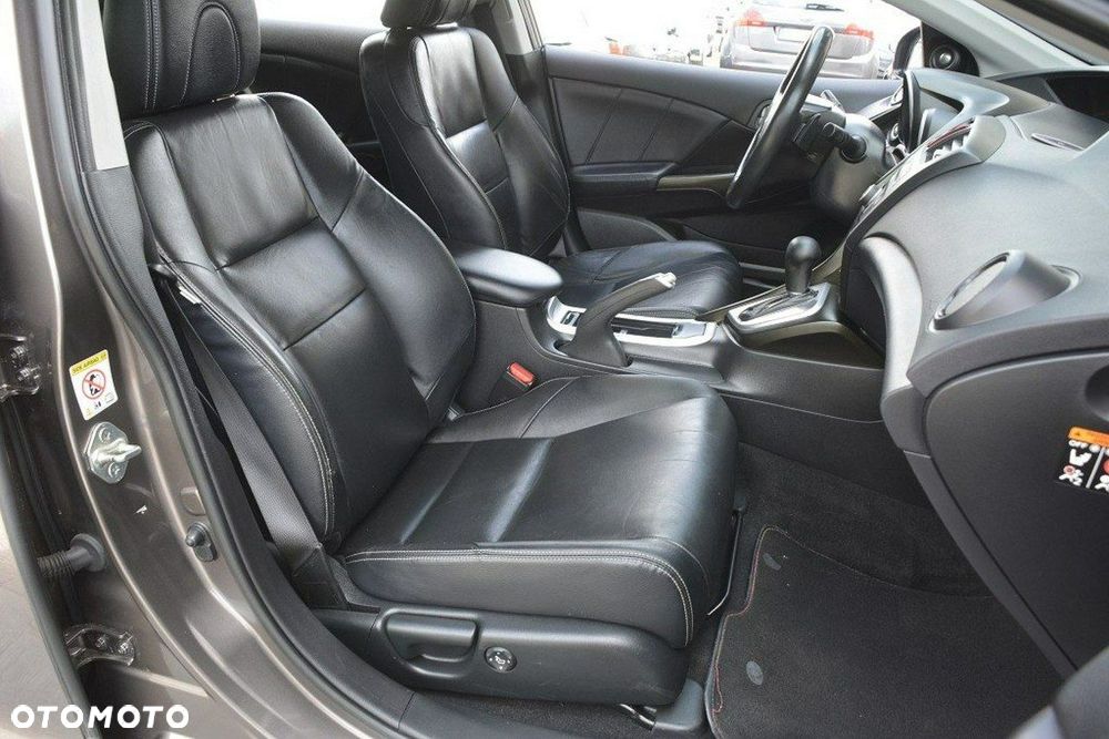 Honda Civic 1.8i-VTEC i-SHIFT Executive - 19