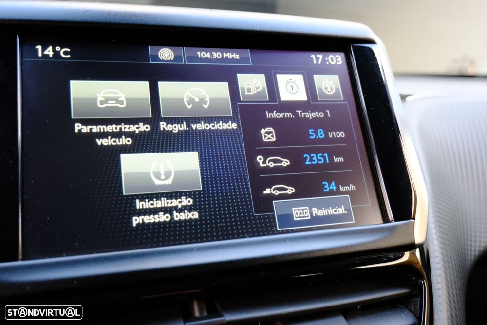 Peugeot 2008 1.2 PureTech Allure - 25