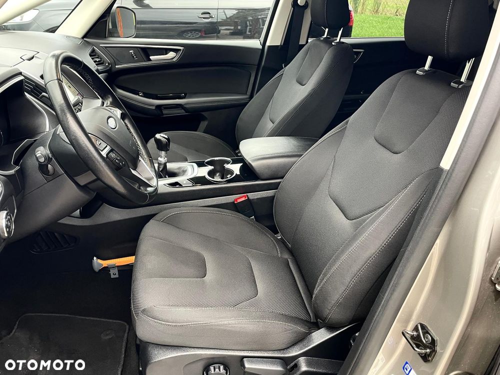 Ford S-Max - 15