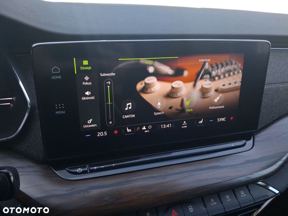 Skoda Octavia 2.0 TSI 4x4 Scout DSG - 28