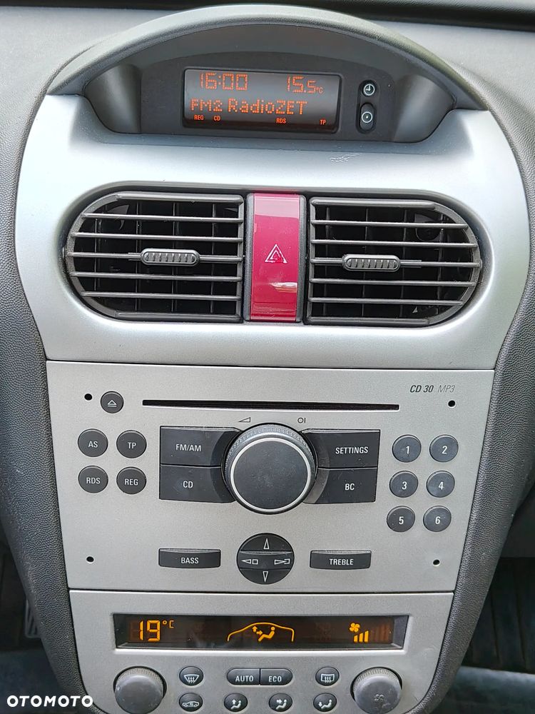 Opel Corsa - 18