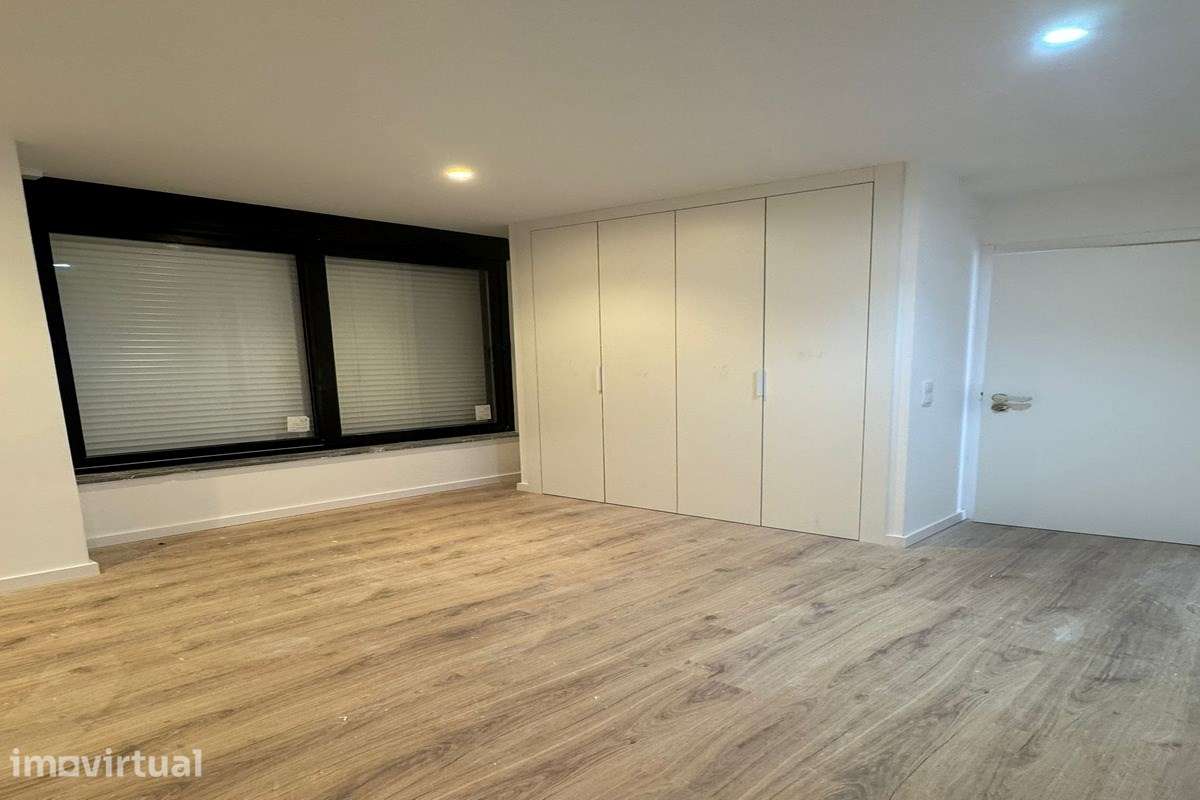 Apartamento T2 | 70 m² - Grande imagem: 2/14