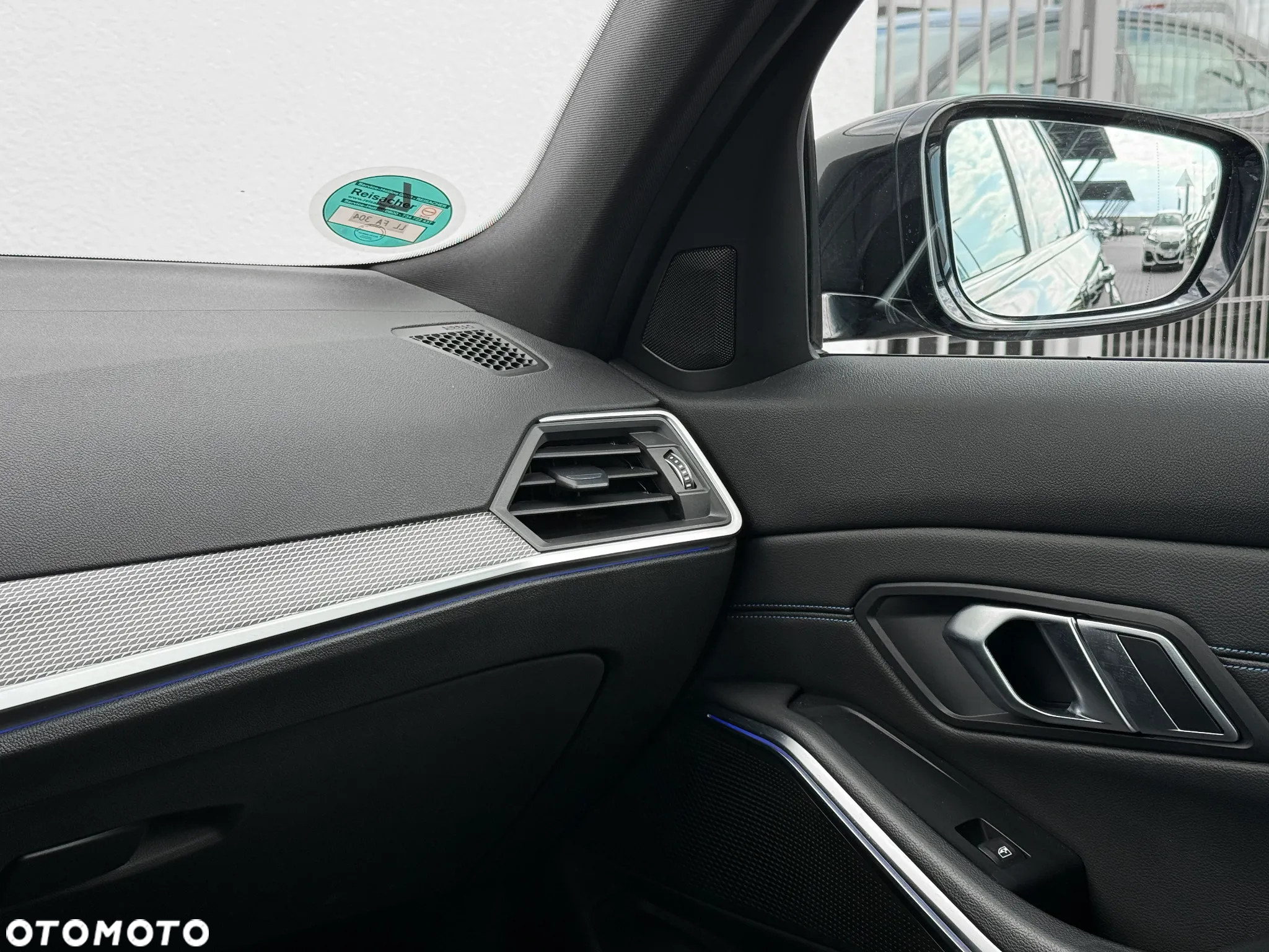 BMW Seria 3 320d M Sport - 28